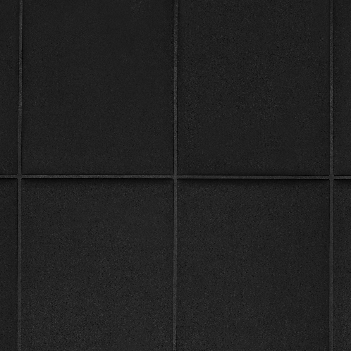 Lush Noir